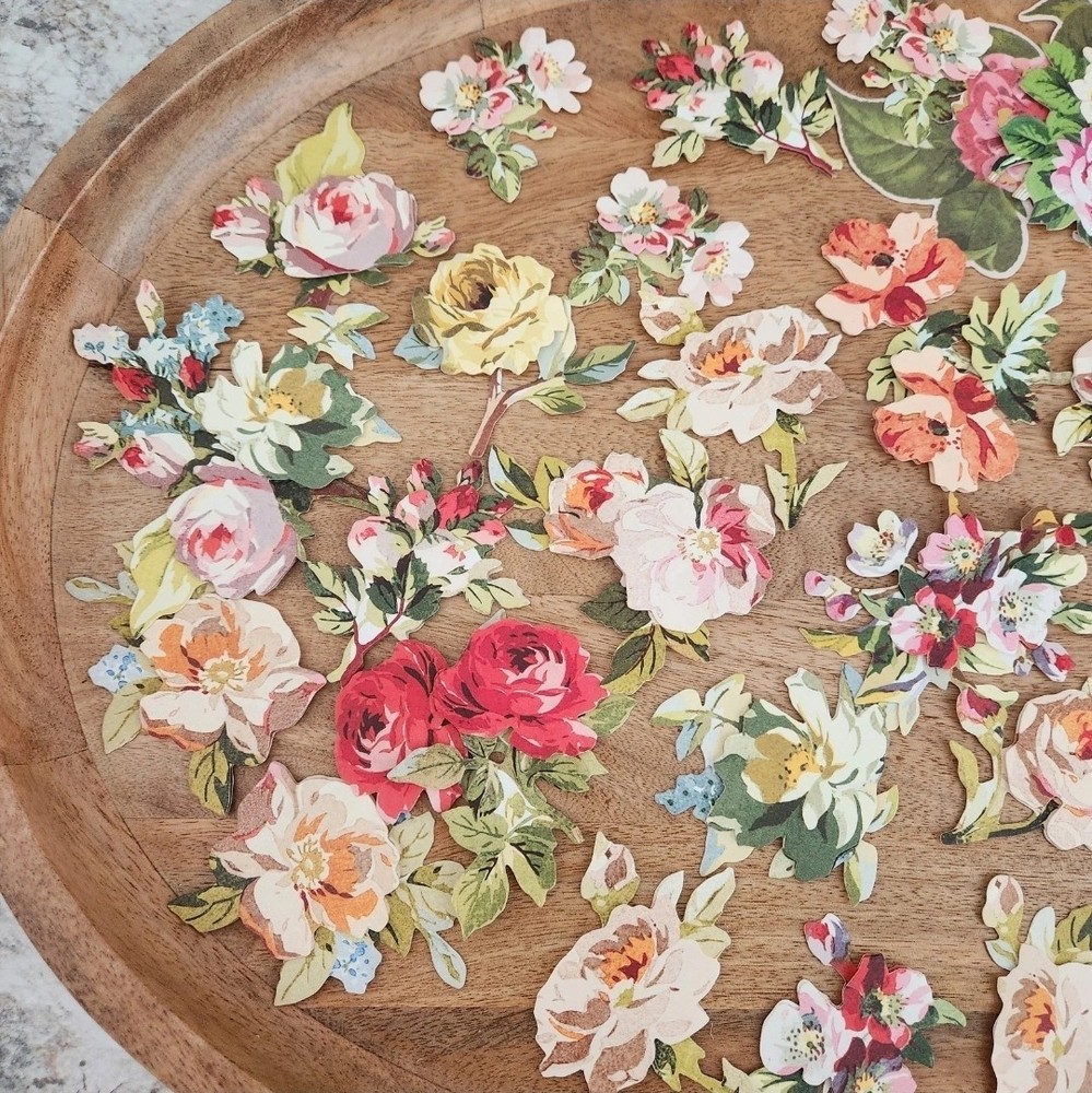 Anna Griffin Set of 60 Floral Die Cut Embellishments Lot