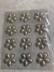 3D ADHESIVE GEMSTONE FLORAL CLEAR GEMSTONES & PEARLS 12PCS