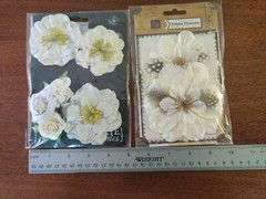 New Lot 4 pkg Prima 1 Petaloo Large White Feather Paper Flowers #35