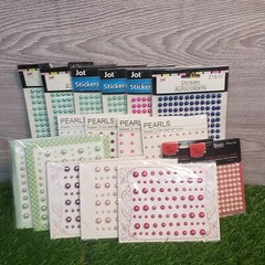 Lot of 2,196 ADHESIVE PEARL STICKERS – 17 Packages – Various Brands