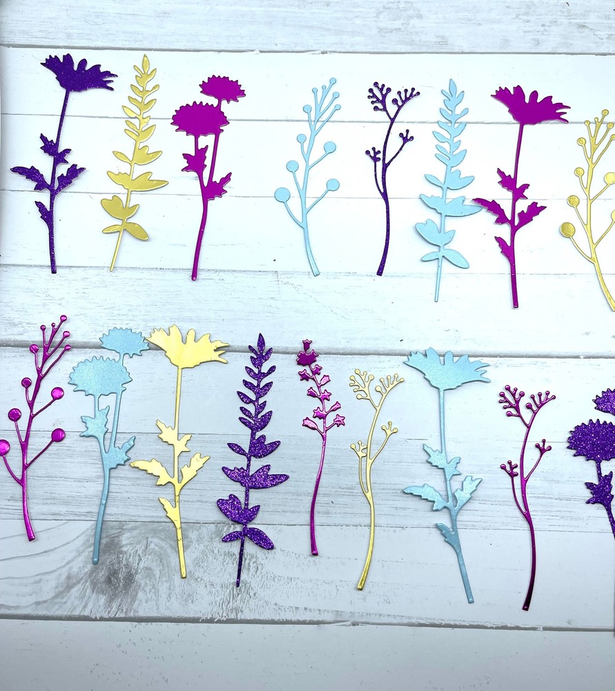 Die Cuts Medium WildFlowers 18 Pieces Cardstock Style A