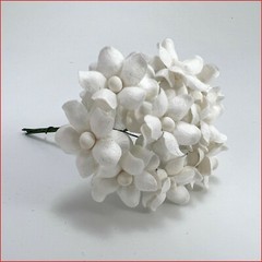 WHITE 1″(2.5cm) Cottage Paper Flower Wedding Card Scrapbook Cardmaking S15-15