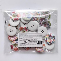 Chenkou Craft 40pcs 1″ (25mm) Round Flower Wood Buttons 4 Holes Craft Sewing …