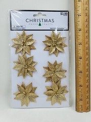 CR5 Lot Of 4 Christmas Poinsettia Embellishments For Cards Or Scrapbooking Lot B