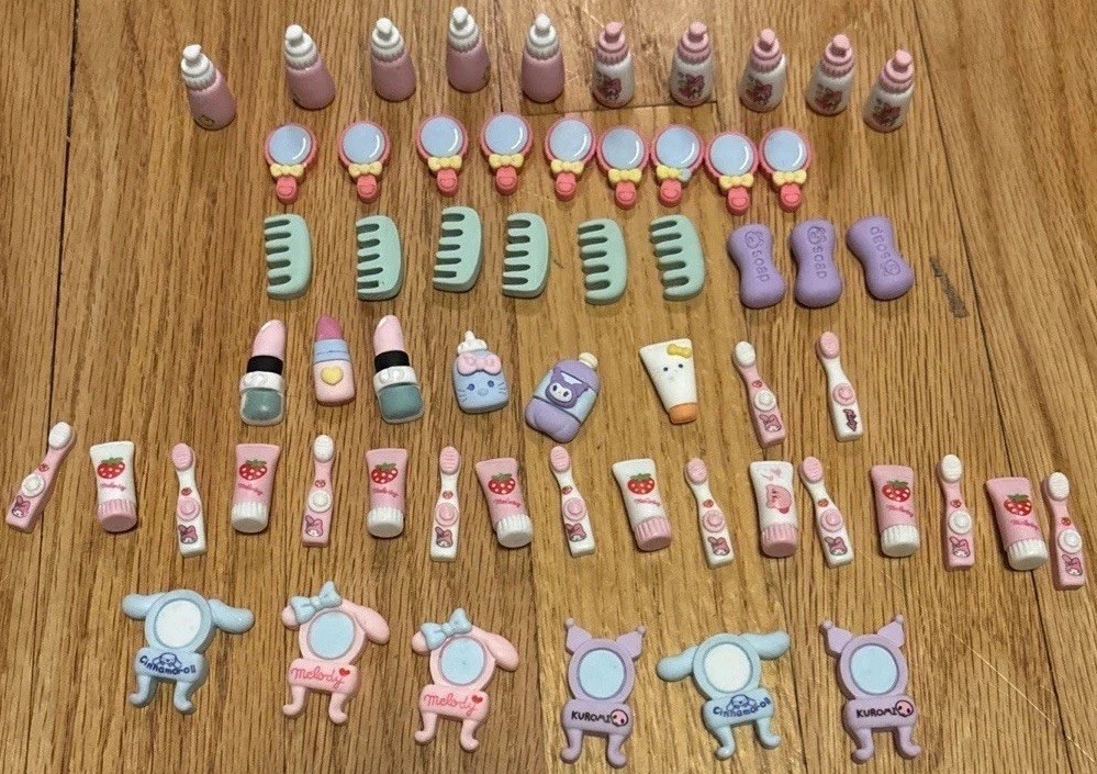 Lot Miniature Craft Junk Journal Embellishments Charms Sanrio Melody Cinnamaroll