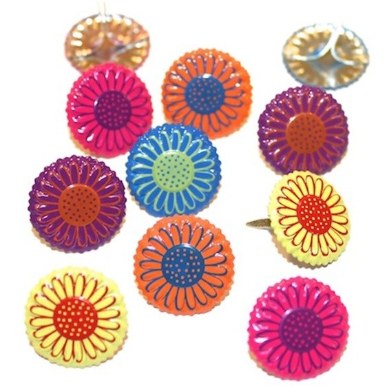 Daisy Flowers, Bright, Scrapbook Brads, 12/pack – Eyelet Outlet #70B
