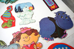 VINTAGE SCRAPBOOKING CRAFTING PAPER LARGE LOT BULLETIN BOARD ART DECORATIONS