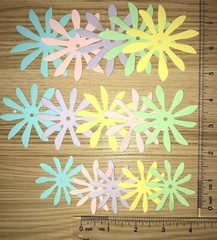 30 FLOWER DAISIES #1 cardstock paper die cut embellishments scrapbook / card mak