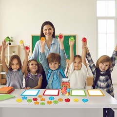 249 PCS Reward Jar Kids Classroom Coin Behavioral Tool Wood Slice Tag