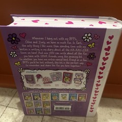DORK DIARIES: FRIENDSHIP KIT By Rachel Renee Russell Hardcover Scrapbook Rare