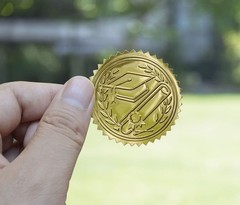Embossed Graduation Cap Gold Certificate Seals Diplomas Gold foil Seals, 2”,1…