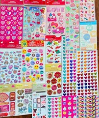 Lot of Love Valentine 581 Stickers Hearts School Party Cards Kids Teens Teachers