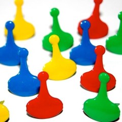 GAME PIECE SCRAPBOOKING DECORATIVE BRADS EYELET OUTLET 8 PCS 4 COLORS