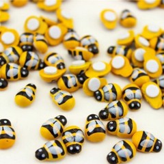 100pcs Mixed Mini Bees Self Adhesive Wooden Bumble Bee Craft Card Wood Decor DIY