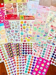 Lot of Love Valentine 581 Stickers Hearts School Party Cards Kids Teens Teachers