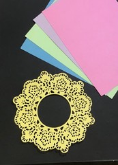 FLOWER FRAME Floral Lace Frame Doily Die Cut Embellishments 5 pcs 4-3/4”