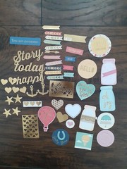SCRAPBOOKING GOLD 49 Pcs ACCENT DIE CUTS MIXED LOT SENTIMENTS CARDMAKING PAPER