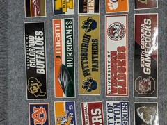 Collegiate Banner Stickers Vintage Series 1 – A&A Global – Almost full set – 20