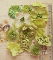 PISTACHIO GREEN & WHITE 19 PAPER & SILK Flowers – 9 Styles 10-55mm across MH VA3