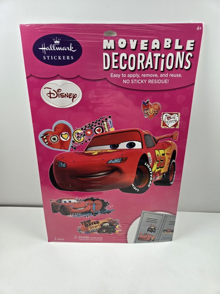 HALLMARK DISNEY CARS MOVEABLE DECORATIONS VALENTINES DAY – REMOVE & REUSE