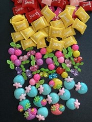 Crafting Scrapbooking Flat Back Embellishments Mixed Lot Frog Strawberry Candy