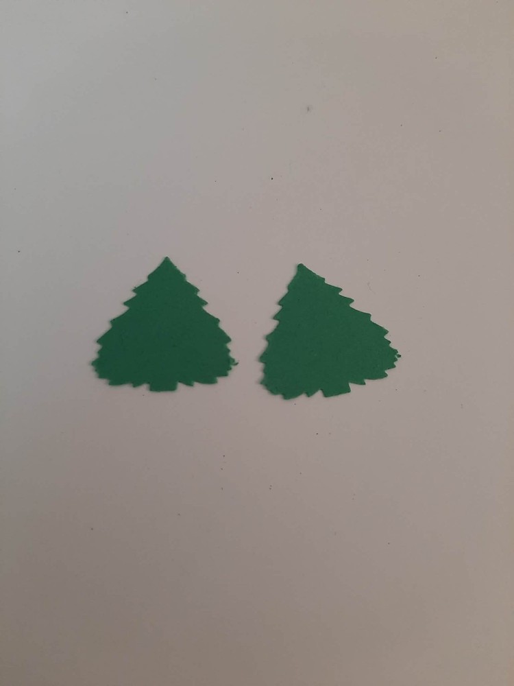 20 ACID FREE CARDSTOCK DIE CUT PUNCHES GREEN TREE
