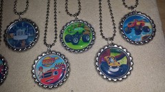 SET OF 12 «BLAZE & MONSTER MACHINES» FLAT BOTTLECAP NECKLACES! party favors