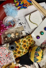 SURPRISE CRAFT MIX 30+ year hoard Treasures Junk journal Scrapbook Ephemera