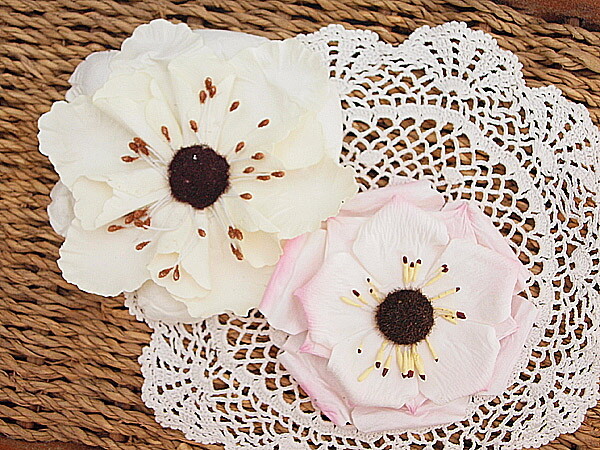 BEAUTY WV – 2 Flower Pk – PINK & IVORY Colours 80-100mm Manor House ConA