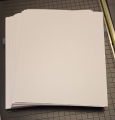 35 – 8″x10″ White Cardboard 200gsm Thick Paper Cardboard Sheets – 35 Count Pkg