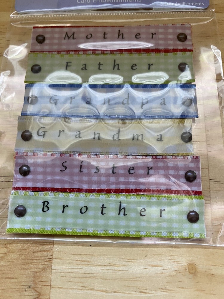 Craft Essentials 3-D Ribbon Embellishments – – Relatives