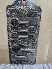 GRAPHIC 45 Staples Metal Clock Keys 6/Pkg Antique Brass 2″X1″ To 3″X1.125″ 6 PCS