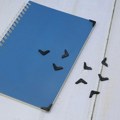 Corner Protector,Metal Triangle Guard Edge Cover for Scrapbooking Albums Menus