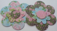 (12) SHABBY FLORALS – Flower Chipboard Embellishments Die Cut