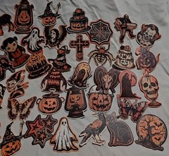 Halloween Stickers Vintage Style Orange Cream Black Pumpkin Witches Ghosts 40+