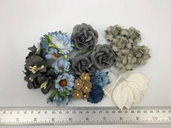 35 Mix Paper Flower Leaf Stamen DIY Wedding bouquet Scrapbook Card Topper TH-C1