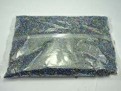 2.0mm 10/0 Peacock Blue Beads 4000 pcs with Storage Box Jewelry Making