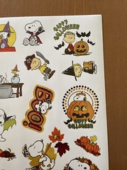 PEANUTS ‘HALLOWEEN/AUTUMN’ STICKERS – 25 STICKERS – BUY MORE AND SAVE