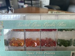 3 Birds Design Faceted Gems Goodie Box Over 750 Pcs Estate Collection