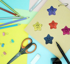 Colorful Smiley Face Star Stickers 1 Inch Self Adhesive 700 Stickers Per Roll