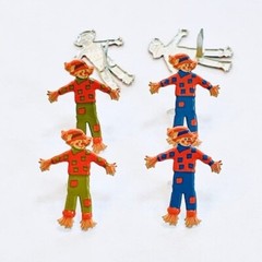 SCARECROW SCRAPBOOKING DECORATIVE BRADS EYELET OUTLET 8 PCS