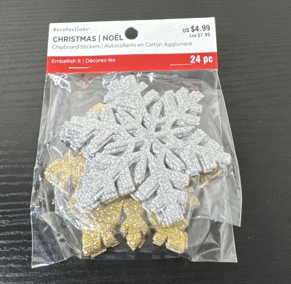 Recollections Christmas /Noël Snowflakes Chipboard Stickers 24pc Gold & Silver