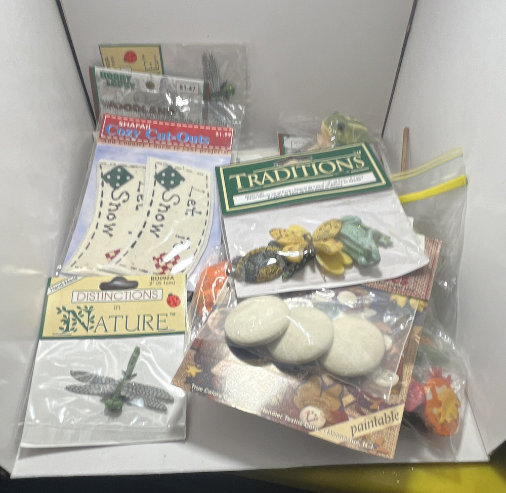 Traditions Scrapbooking Resin Embellishments Lot Woodland Wonders Jazz-Ups Cozy