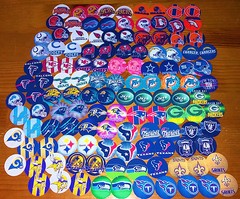 SET of 125- 1″ PRECUT «FOOTBALL TEAMS MIX» Bottlecap images. Birthdays