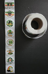 FREE Irish Roll of 500 Happy St Patrick’s Day Asst Stickers Lucky Shamrock NEW