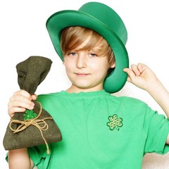 1500 Pcs St. Patrick’s Day Shamrock Sticker Irish Roll Adhesive Clover Sticke…