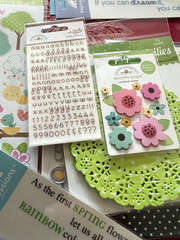 #643 SPRINGTIME ICON STICKERS DOODLE-POPS 3D STICKERS CLIPS LARGE BUTTERFLY