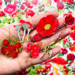 100 PCS Red Botanical Flower Stickers – Vintage Clear Scrapbooking Stickers for