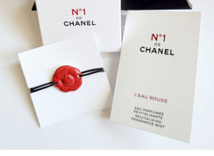 L’Eau Rouge Red Camellia Ceramic Diffuser bracelet with Fragance Mist Tester