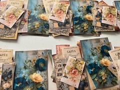 #742 – RANDOM 15 PCS VINTAGE FLORAL SCRAPBOOK JUNK JOURNAL KIT / LOT